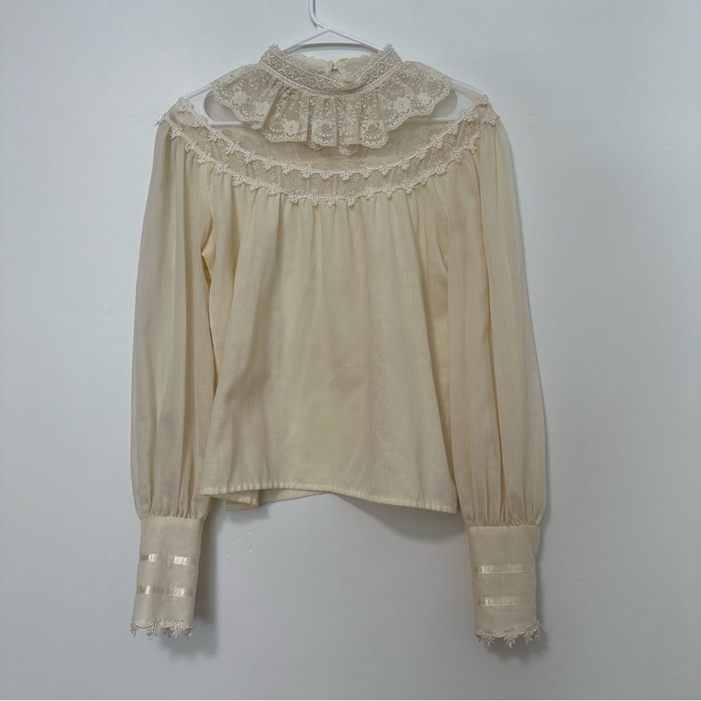 Vintage Jessica’s Gunnies lace top